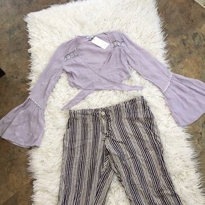 NWT LILAC TIE FRONT BELL SLEEVES CROP TOP